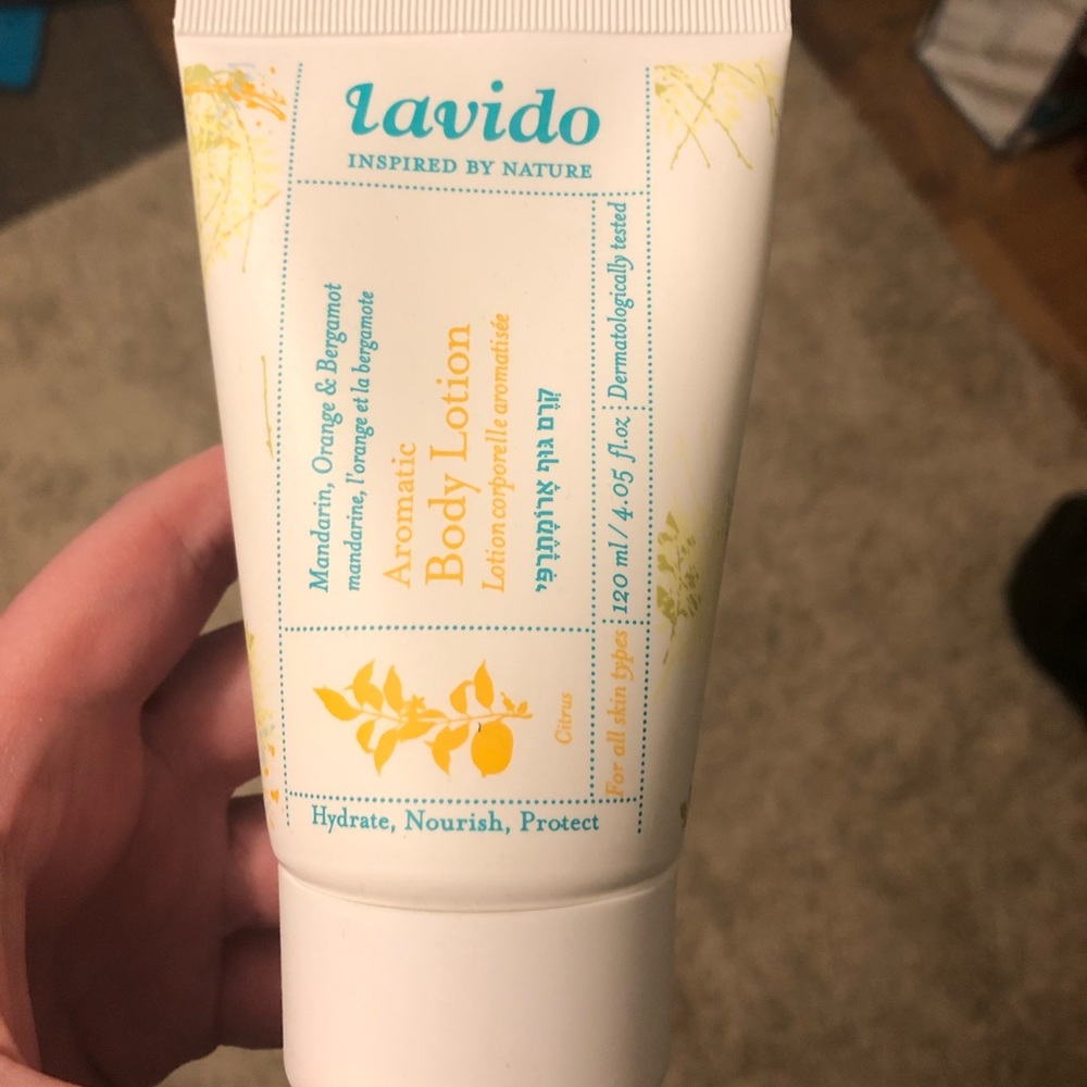 Lavish body lotion
